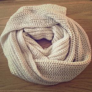 Oversize Zara scarf